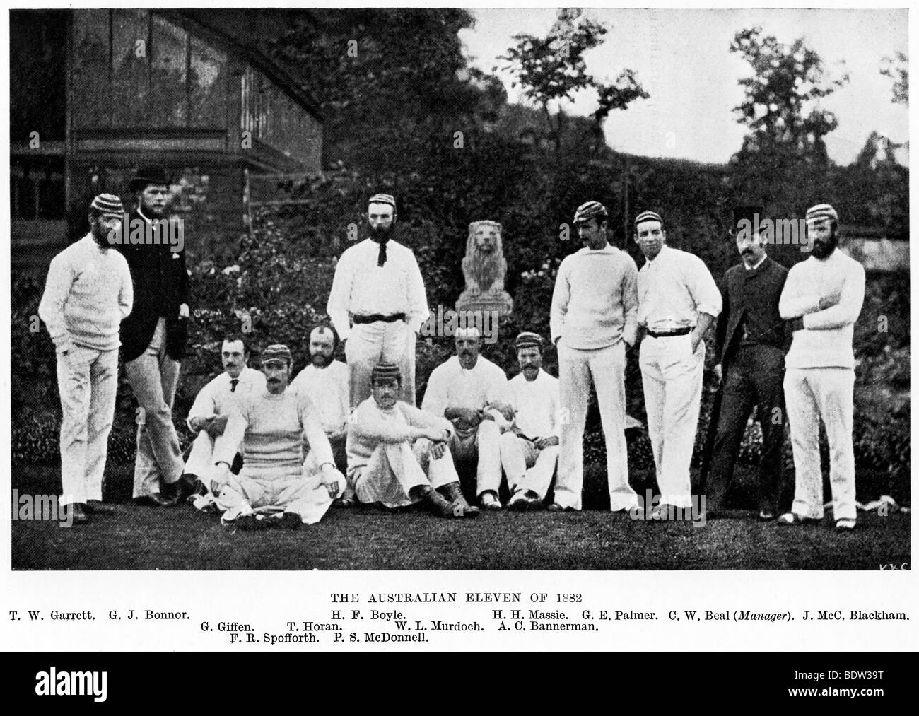 La Australian XI del 1882, la squadra di cricket tournée in Inghilterra e ha vinto la prova solo al ovale, l'inizio delle ceneri legenda Foto Stock