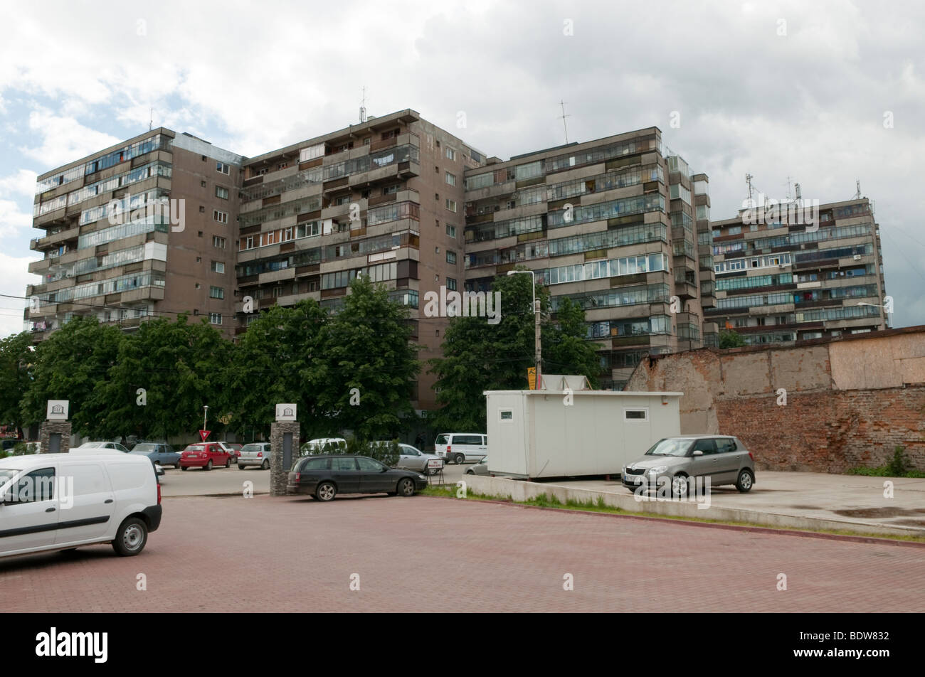 Ex comunista appartamenti alloggiamento in Ploiesti Romania Europa orientale Foto Stock