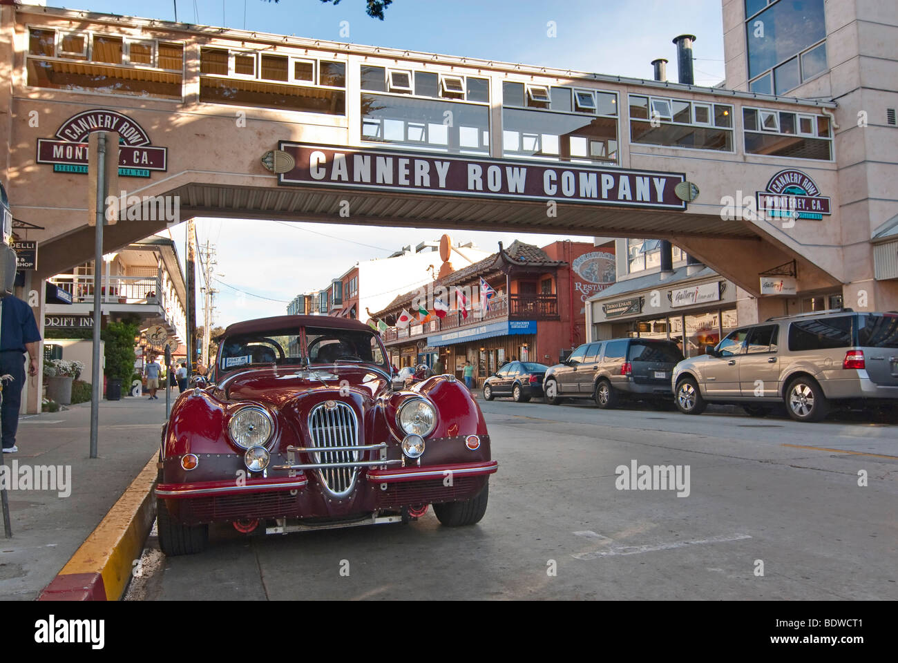 Cannery Row a Monterey in California ha reso celebre da autore John Steinbeck. Foto Stock