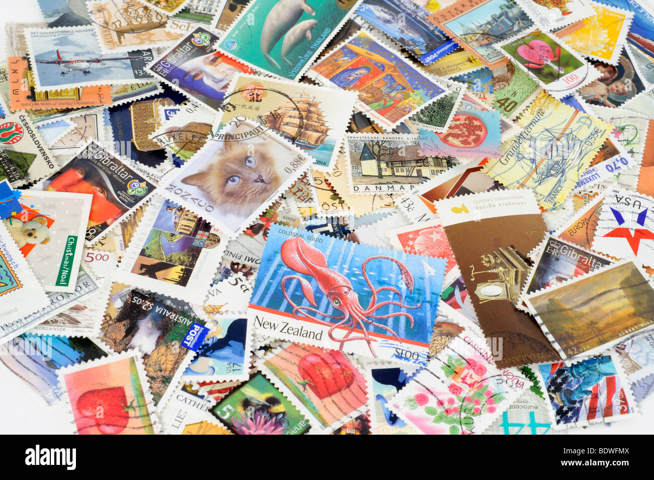Assortimento di francobolli Foto Stock