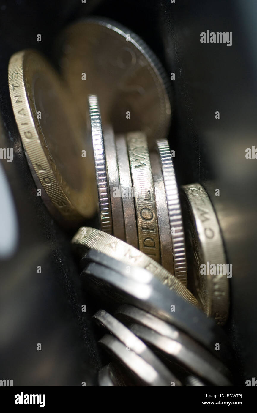 2 libbra di monete e di cambiamento allentato Foto Stock