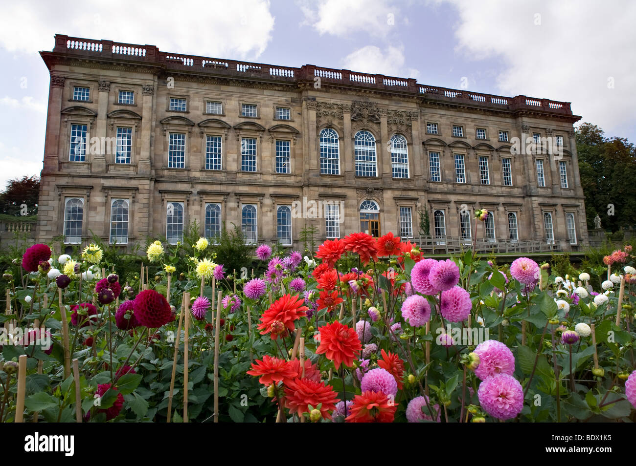 Castello di Wentworth e giardini Barnsley REGNO UNITO Foto Stock