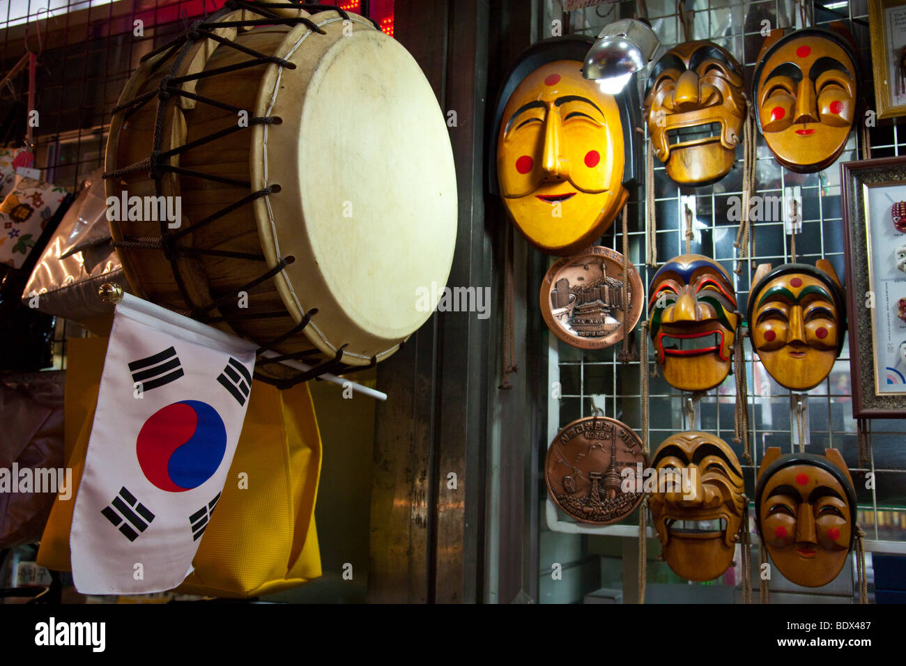 Il coreano o maschere di Tal in Insadong a Seoul COREA DEL SUD Foto Stock