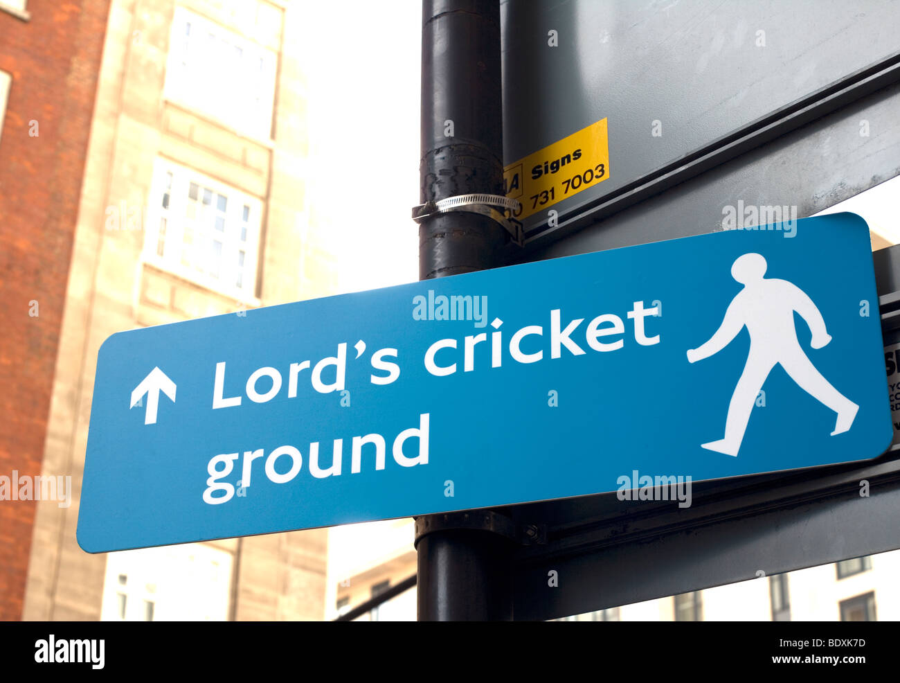 Il Lords Cricket Ground segno, indicazioni, Baker Street, Londra, Inghilterra, Regno Unito, Europa Foto Stock