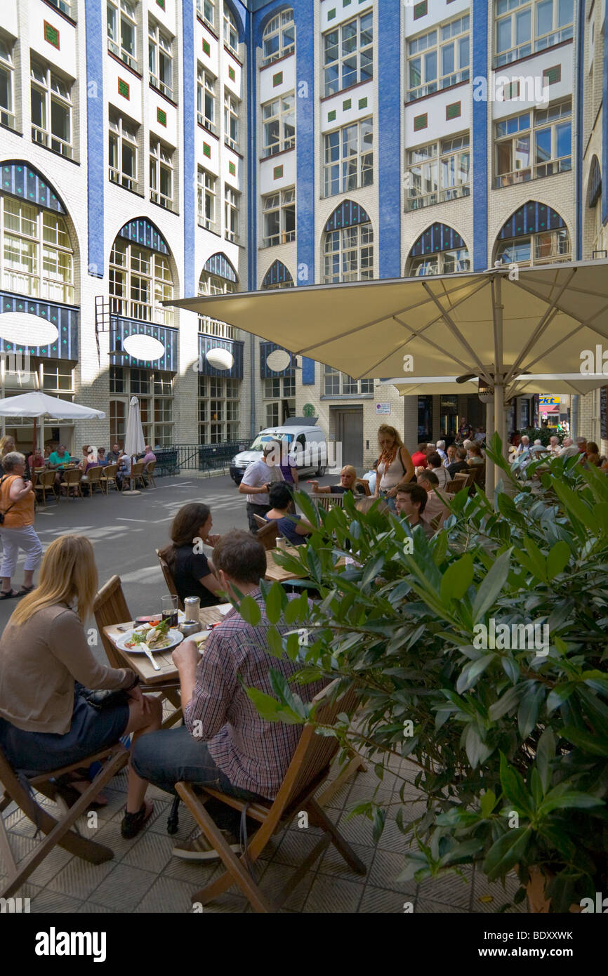 Hackesche Hoefe, Hof I, Mitte di Berlino, Germania, Europa Foto Stock