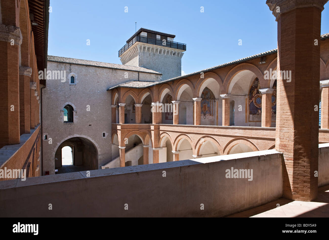 L'Italia,Umbria,Spoleto,l'interno della Rocca Albornoziana Foto Stock