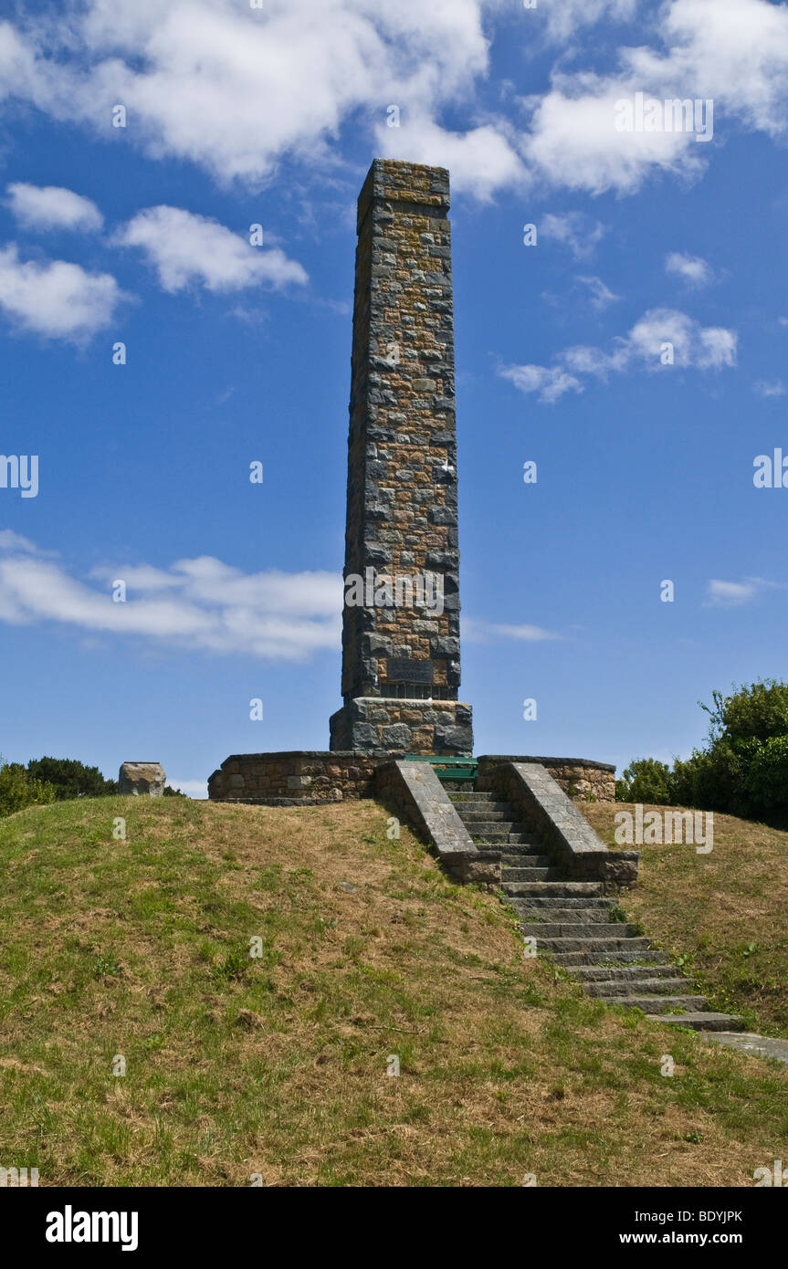 Dh Jerbourg Punto ST MARTIN GUERNSEY Doyle colonna o Torre Jerbourg memorial Sir John Doyle monumento Foto Stock