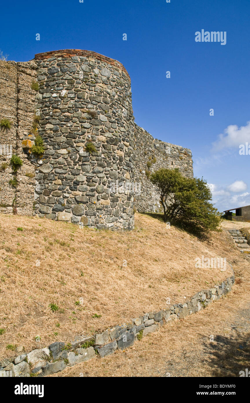 Dh Vale Castello ST SAMPSON GUERNSEY mura del castello Foto Stock