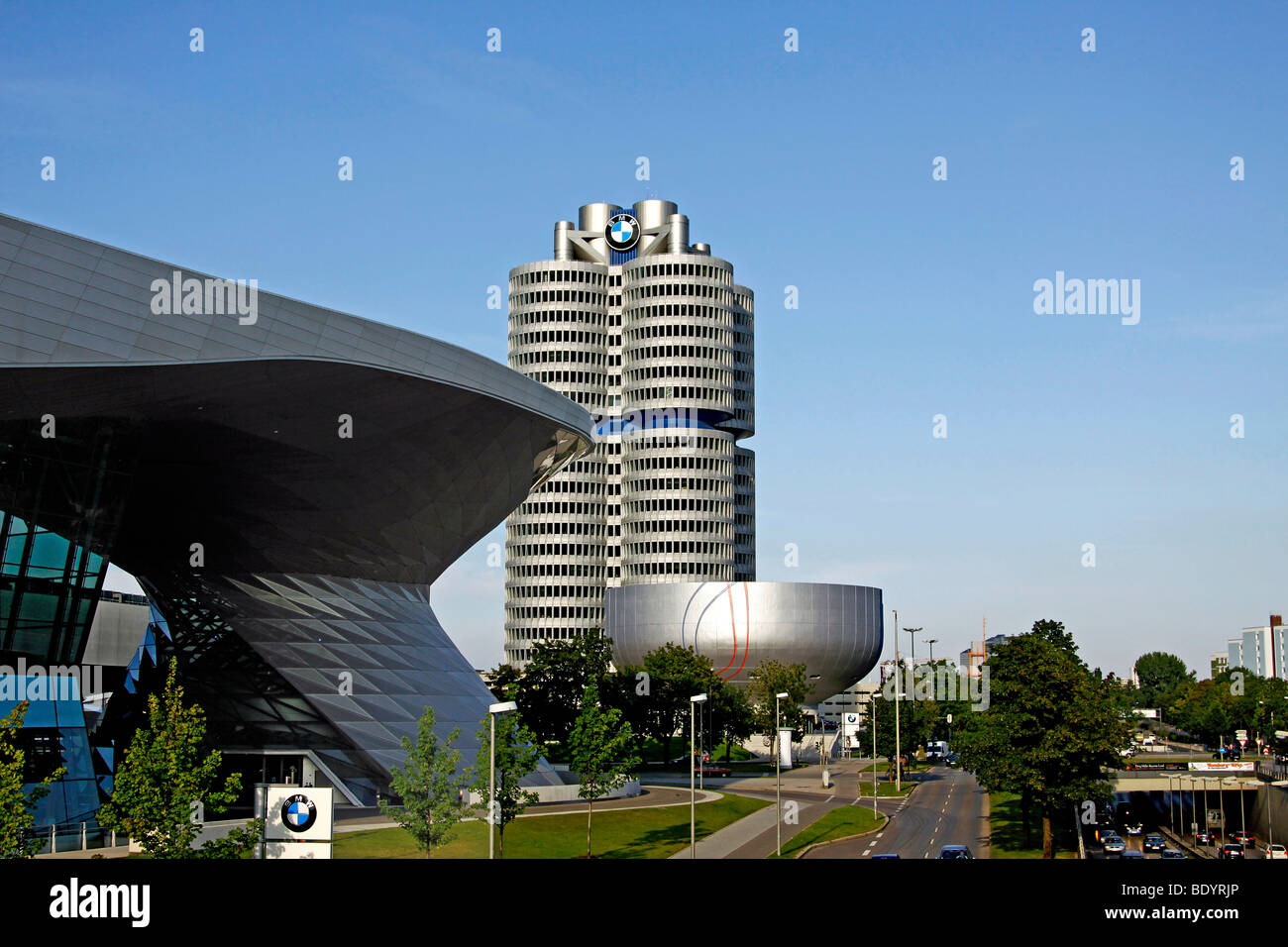 Il BMW Welt, BMW World, Monaco di Baviera, Germania, Europa Foto Stock
