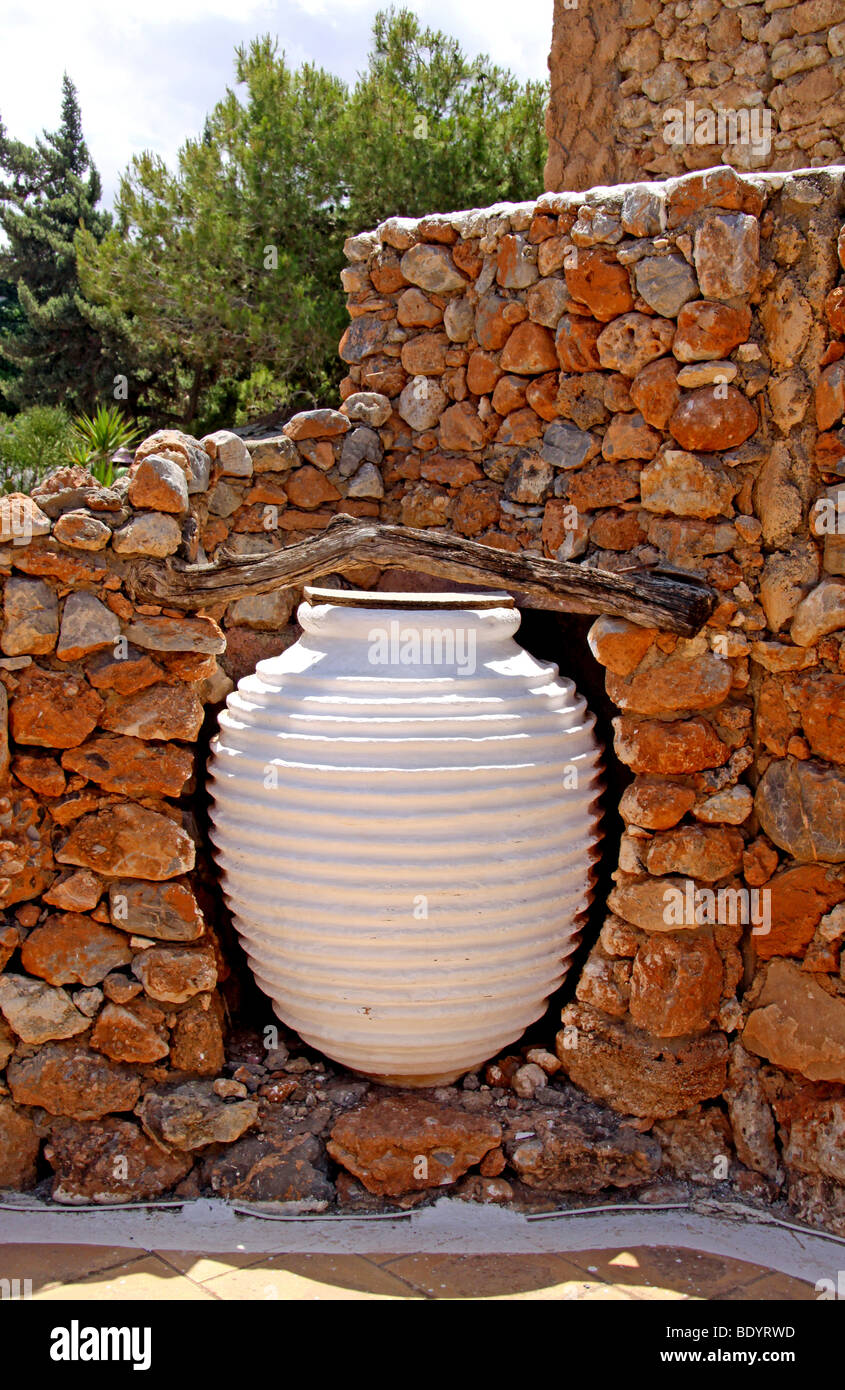 Boccale di grandi dimensioni, Lychnostatis Open Air Museum, Museo della tradizionale cretese, vita Hersonissos Creta, Grecia, Europa Foto Stock