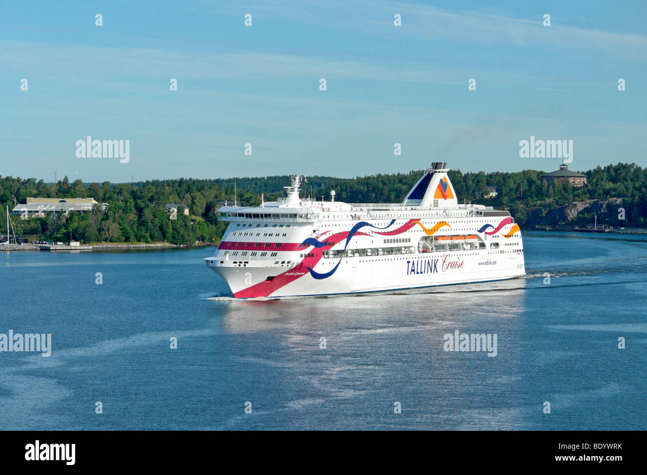Il Tallink crociera per il Mar Baltico Baltico traghetto Regina vele attraverso l'arcipelago di Stoccolma in Svezia Foto Stock