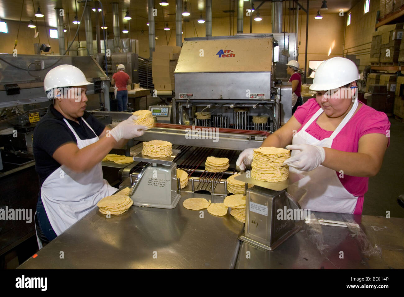 Tortilla di mais fabbrica di trasformazione situato a Caldwell, Idaho, Stati Uniti d'America. Foto Stock