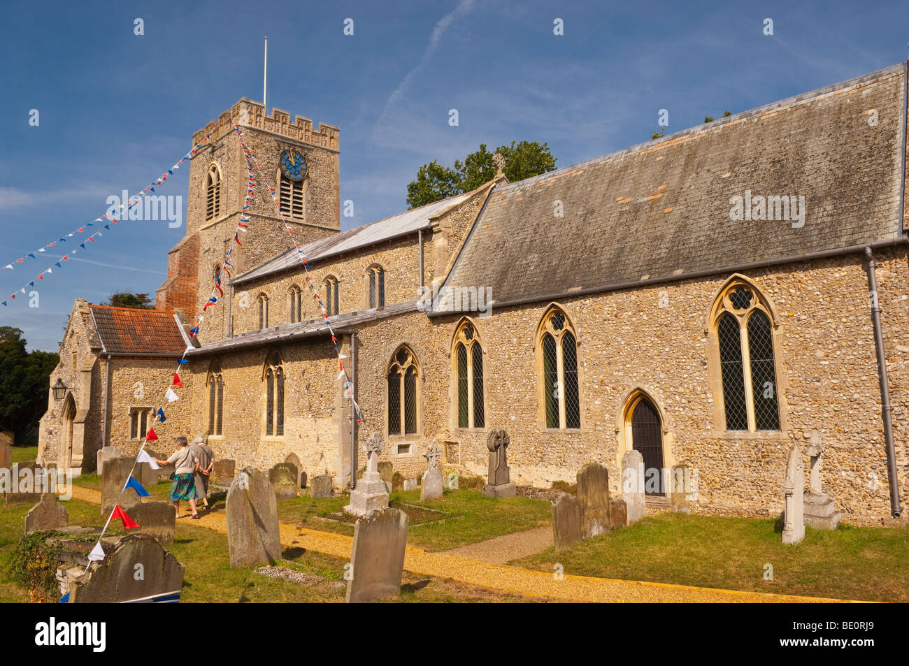 La chiesa di Santa Maria in Burnham Westgate , vicino a Burnham Market , North Norfolk , Regno Unito Foto Stock