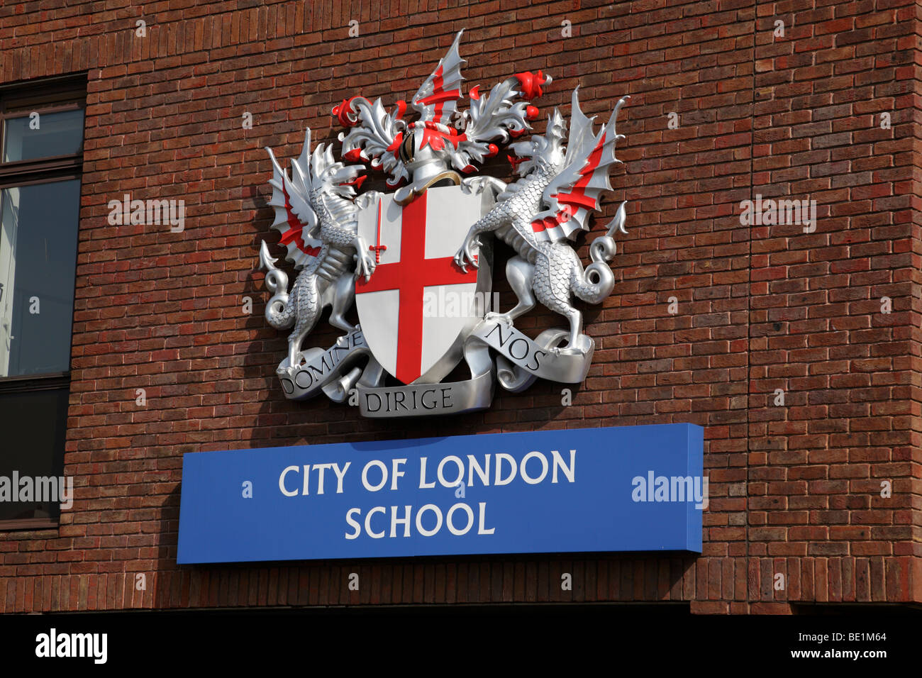 City of London School stemma dal Millennium Bridge London REGNO UNITO Foto Stock