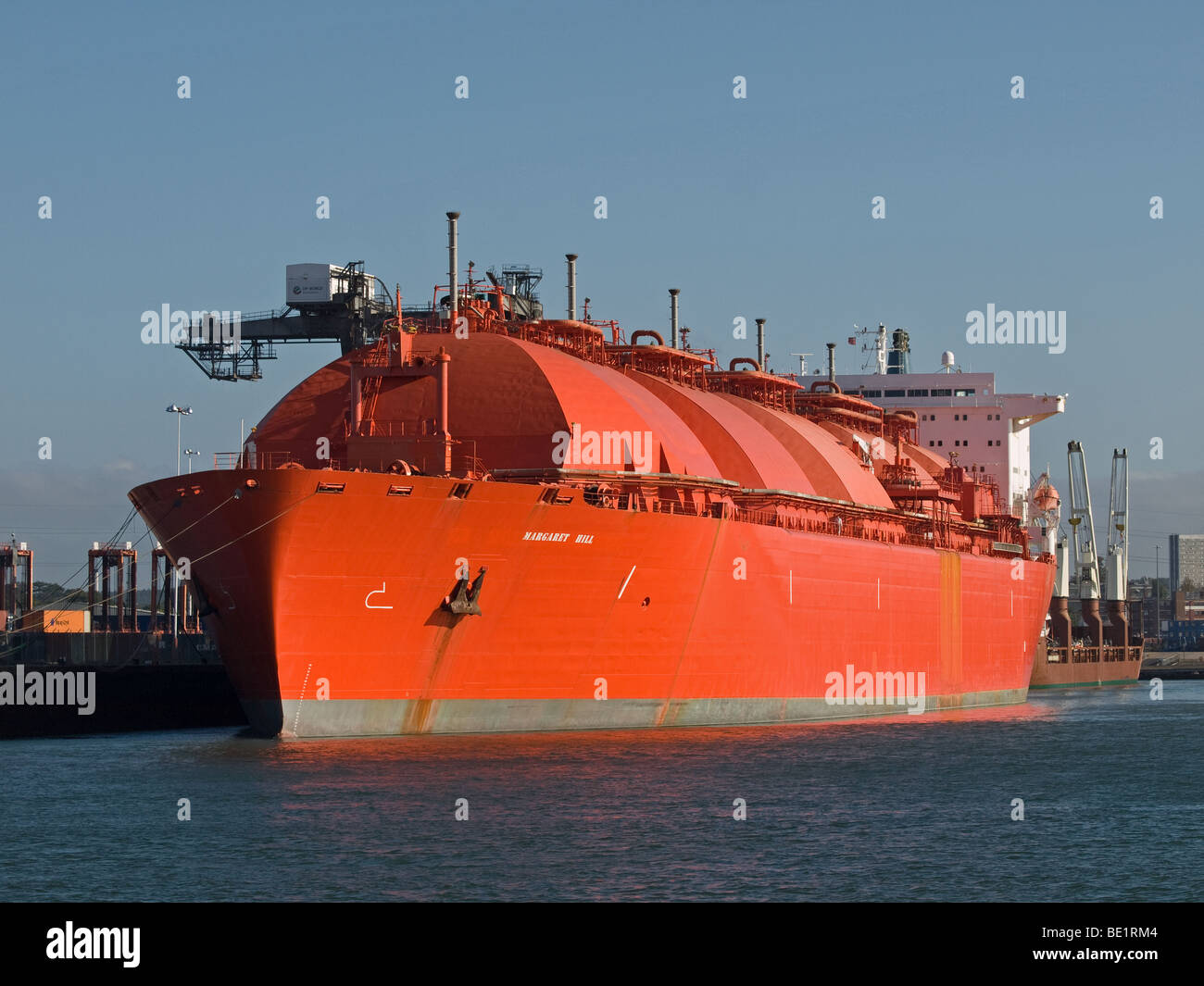Gas naturale liquido tanker Margaret Hill ormeggiato in Southampton Regno Unito Foto Stock