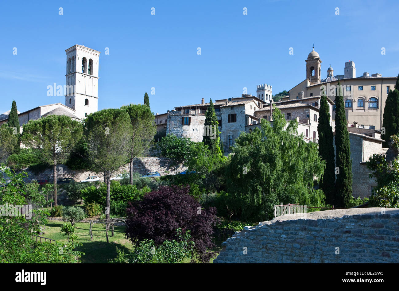 L'Italia,Umbria,Assisi,vista del vecchio centro della città Foto Stock