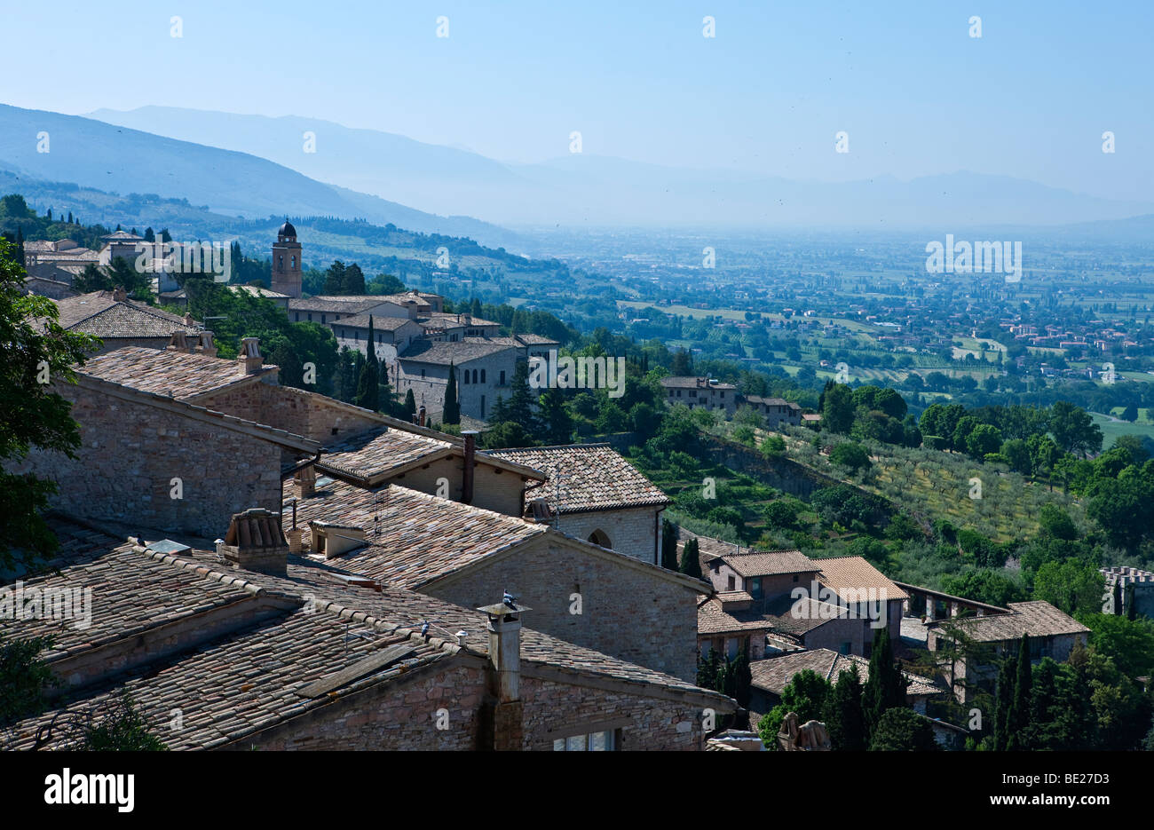 L'Italia,Umbria,Assisi,vista sulla vallata Foto Stock