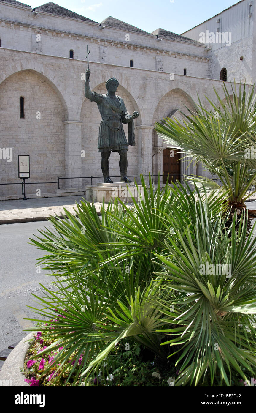 Il Colosso di Barletta, Barletta, Barletta-Andria-Trani Provincia, Regione Puglia, Italia Foto Stock