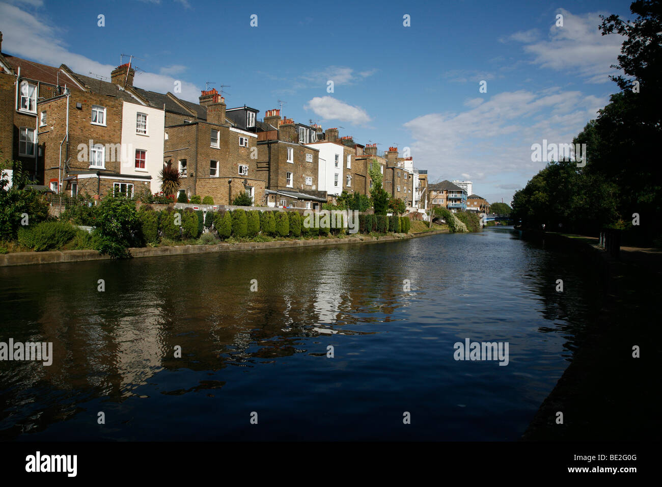 Grand Union Canal a Kensal Town, Londra, Regno Unito Foto Stock