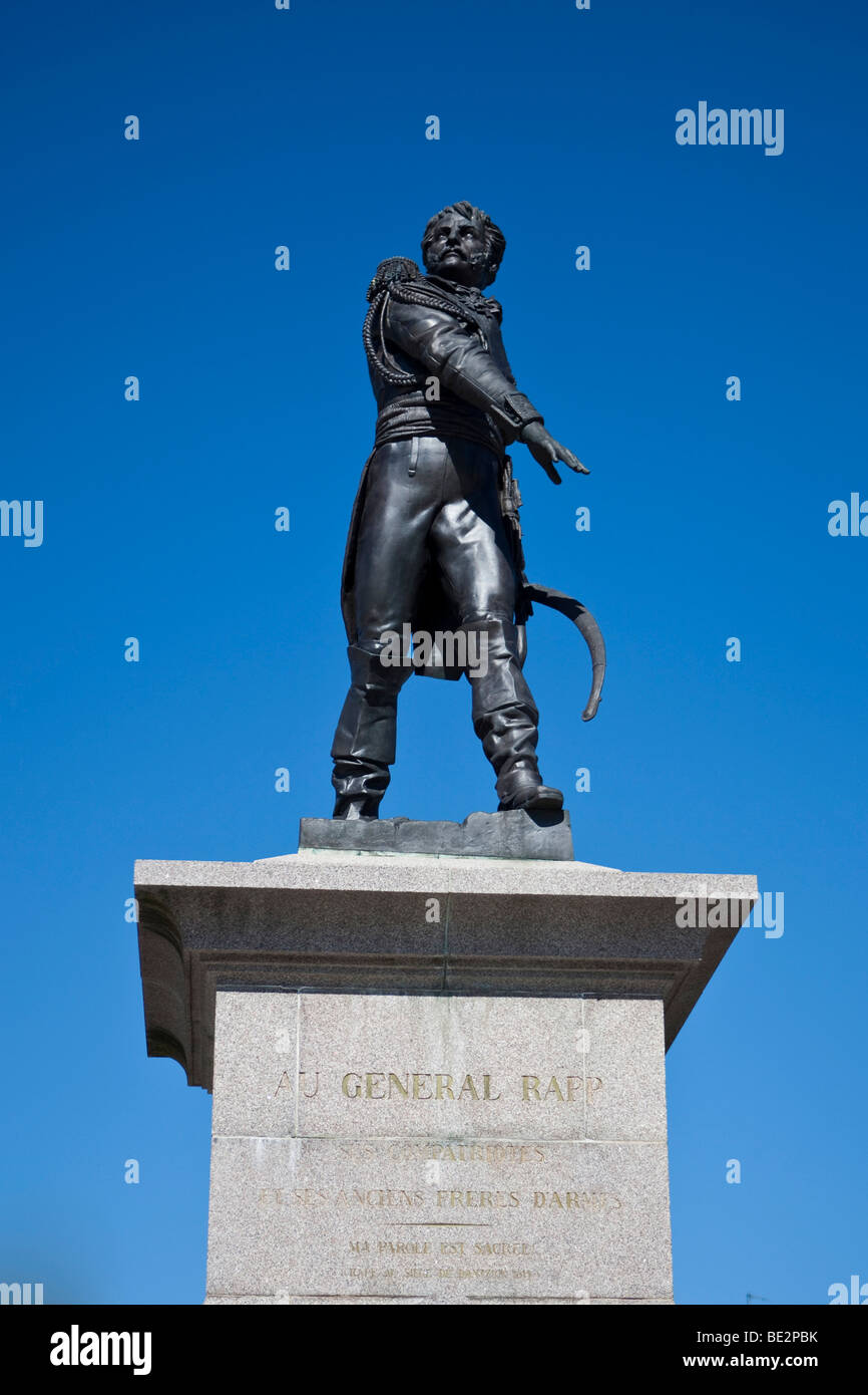 Il centro storico, il monumento al generale Rap, Parc de Rapp, Colmar, Alsazia, Francia, Europa Foto Stock