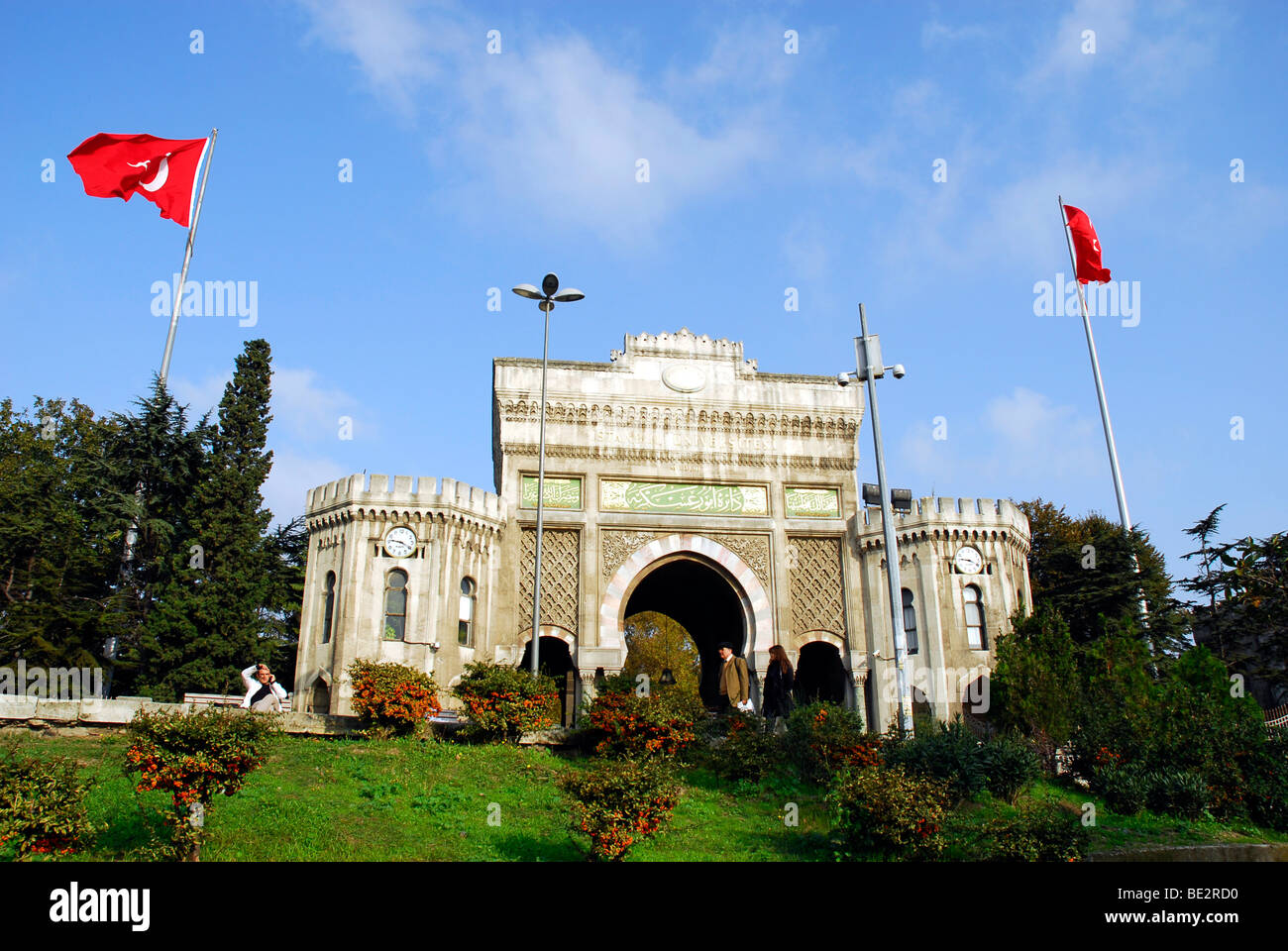 Ingresso della vecchia università, Istanbul Universitesi, Beyazit Square, Istanbul, Turchia Foto Stock