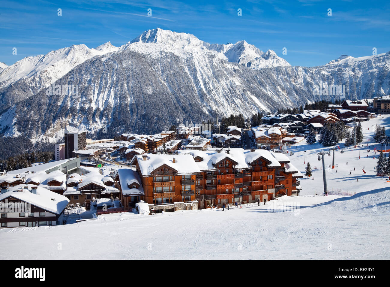 Courchevel 1850 ski resort in tre valli, Les Trois Vallees, Savoie, sulle Alpi francesi, Francia Foto Stock