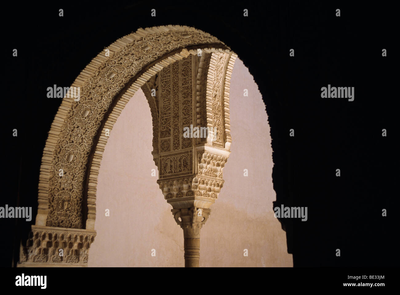 Dettagli architettonici, Alhambra di Granada, Andalusia, Spagna, Europa Foto Stock