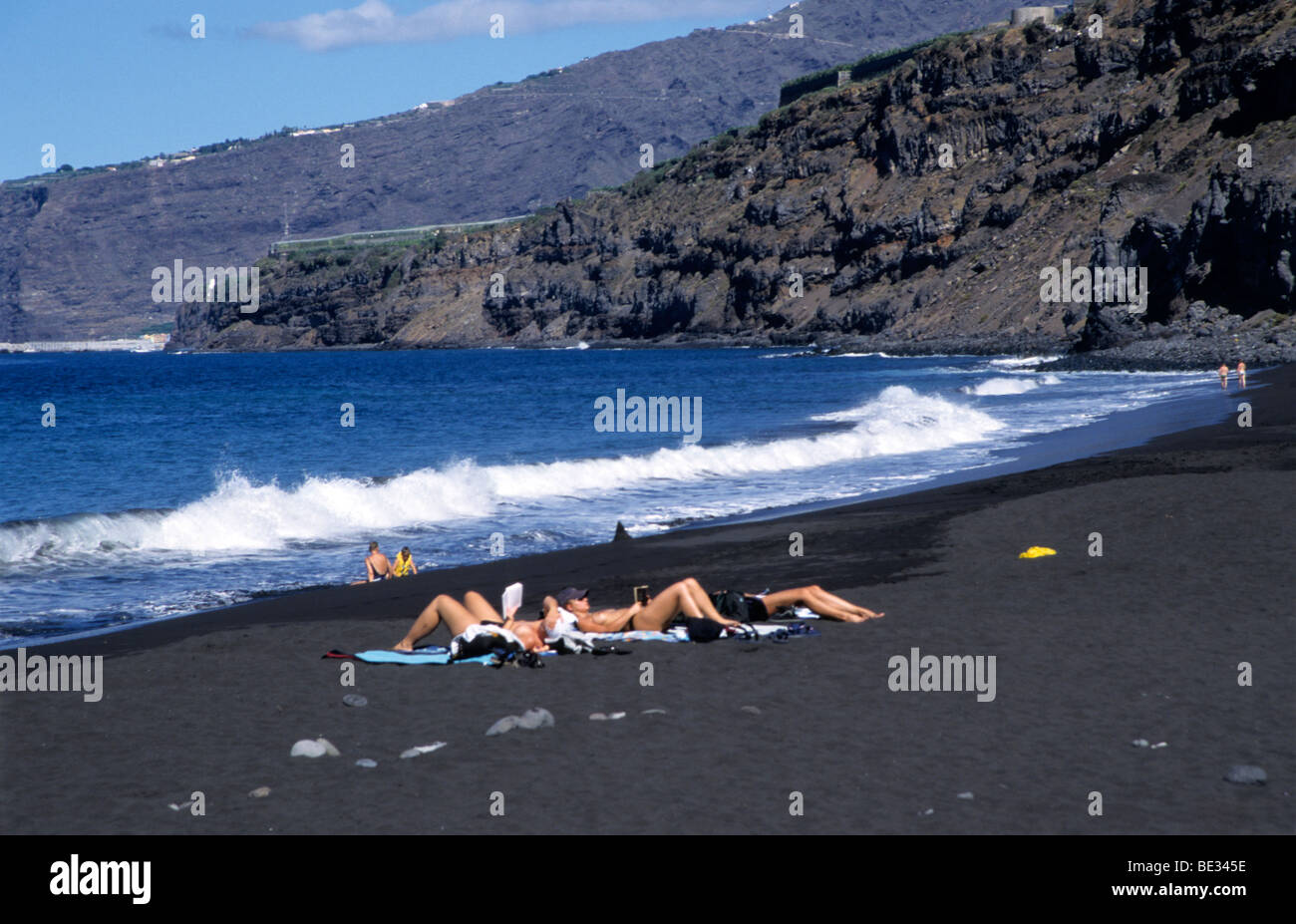 Spiaggia nera vicino a Porto Naos, La Palma, Canarie, Oceano Atlantico, Spagna Foto Stock