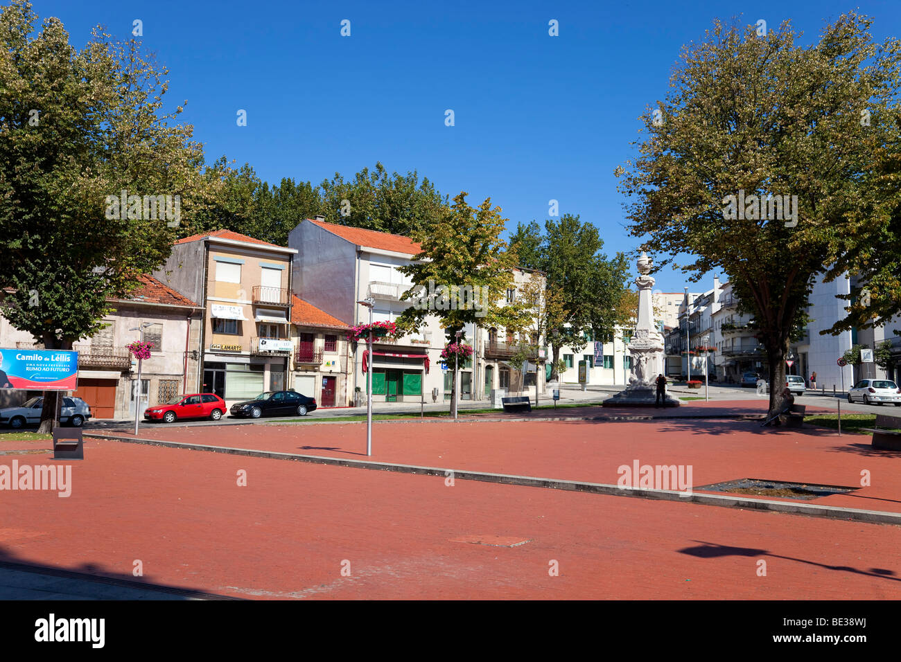 Memoriale per le vittime della Prima Guerra Mondiale (la Grande Guerra) in 9 de Abril Square, Vila Nova de Famalicão city, Portogallo. Foto Stock