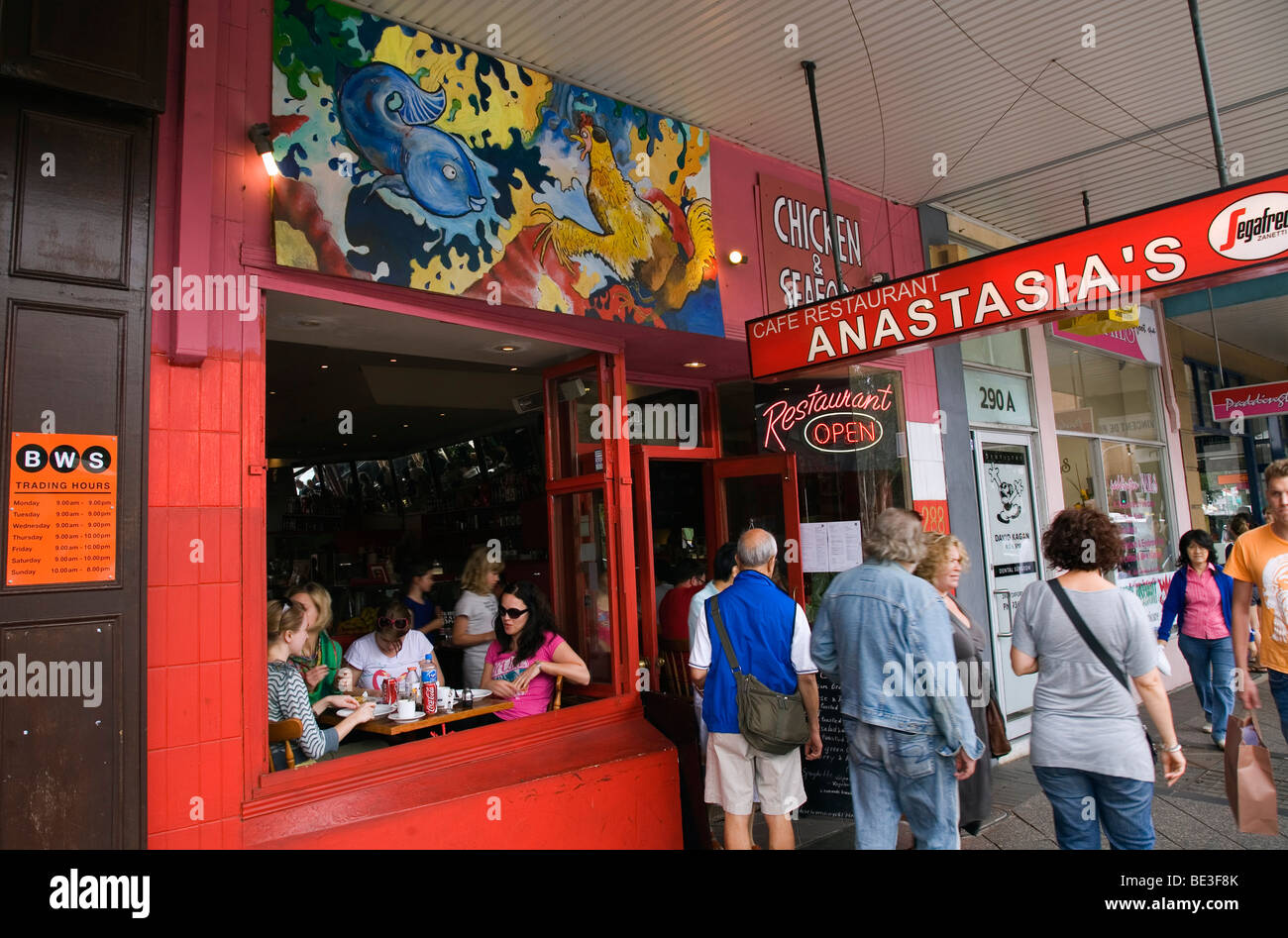 Cafe sul trendy Oxford Street a Paddington. Sydney, Nuovo Galles del Sud, Australia Foto Stock