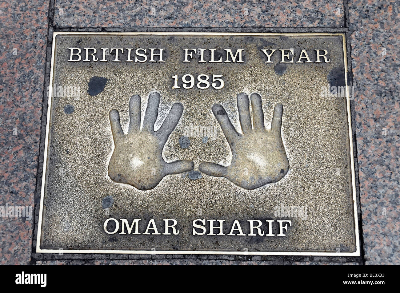 Omar Sharif, palm print, Leicester Square, London, England, Regno Unito, Europa Foto Stock