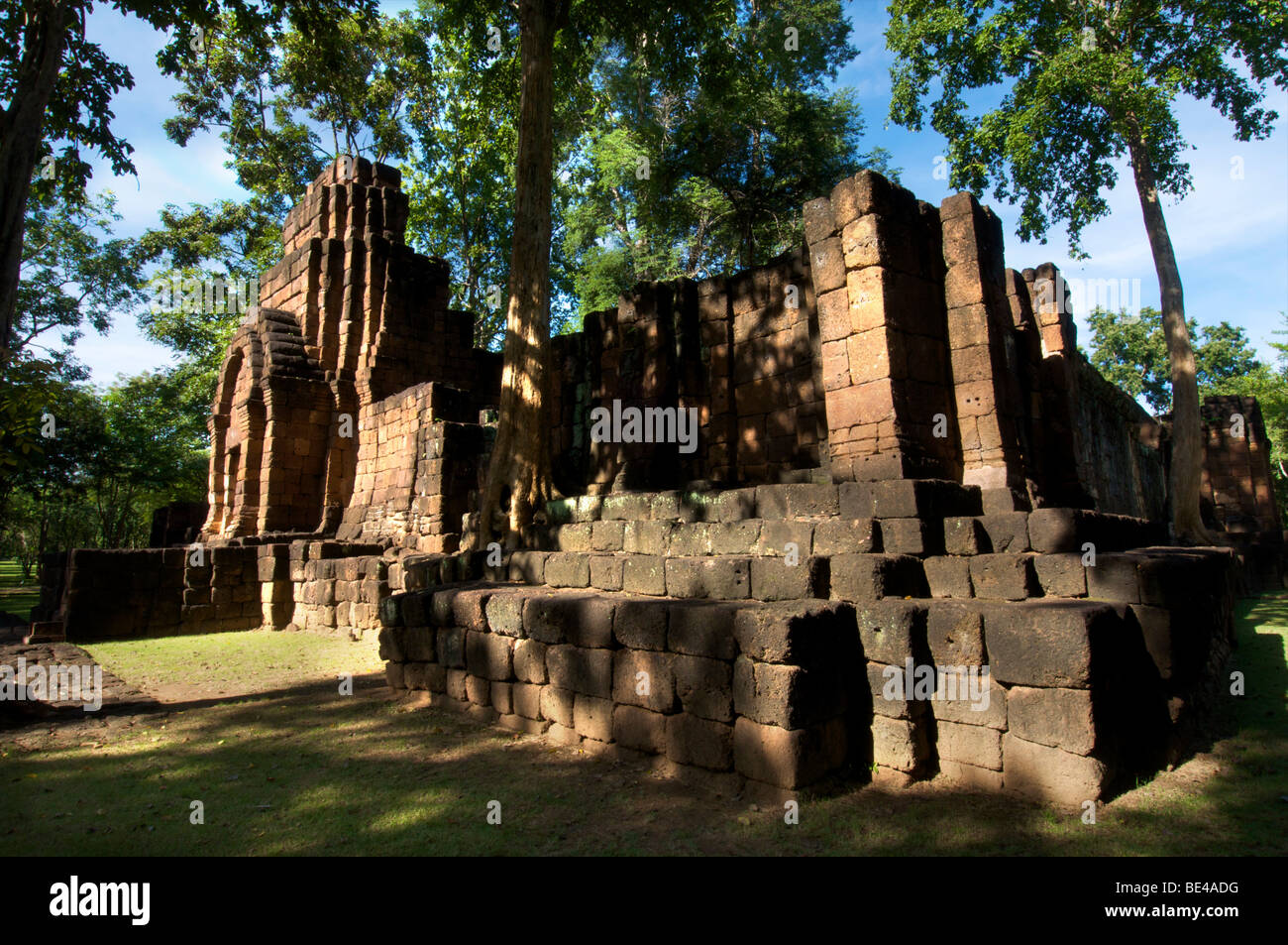 Il tempio principale struttura presso la struttura Khmer di Prasat Muang Singh di Kanchanaburi, Thailandia. Il tempio è stato composto un out Foto Stock