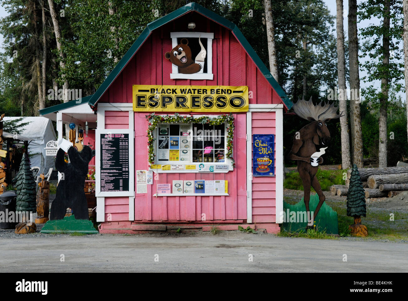 Drive-up, drive-thru coffee shack, il punto di ancoraggio, Alaska, vicino a Omero, Sterling autostrada, Kenai Peninsula Foto Stock