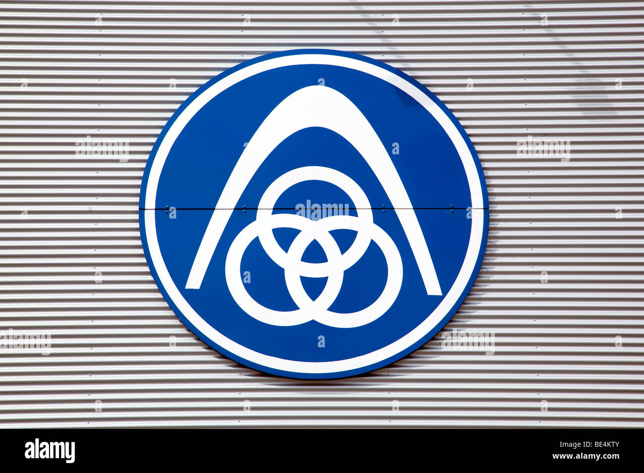 Logo della ThyssenKrupp Stahl AG IMPRESA in Regensburg, Baviera, Germania, Europa Foto Stock