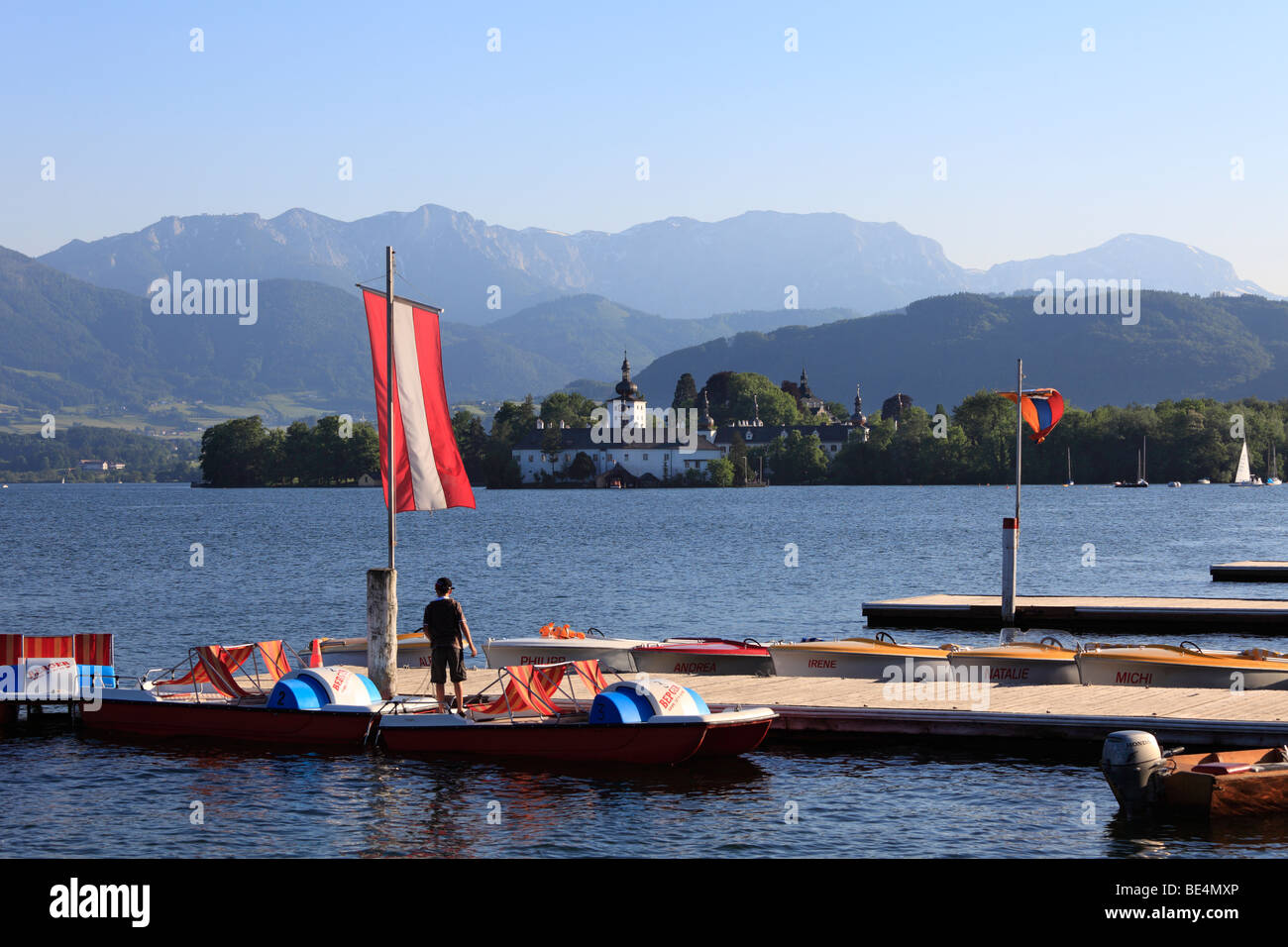 Castello Seeschloss Ort, pontili di Gmunden, lago Traunsee, Salzkammergut, Austria superiore, Austria, Europa Foto Stock