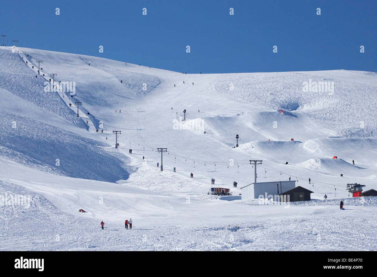 Roundhill Ski Area, vicino al Lago Tekapo, Mackenzie Country, Canterbury, Isola del Sud, Nuova Zelanda Foto Stock