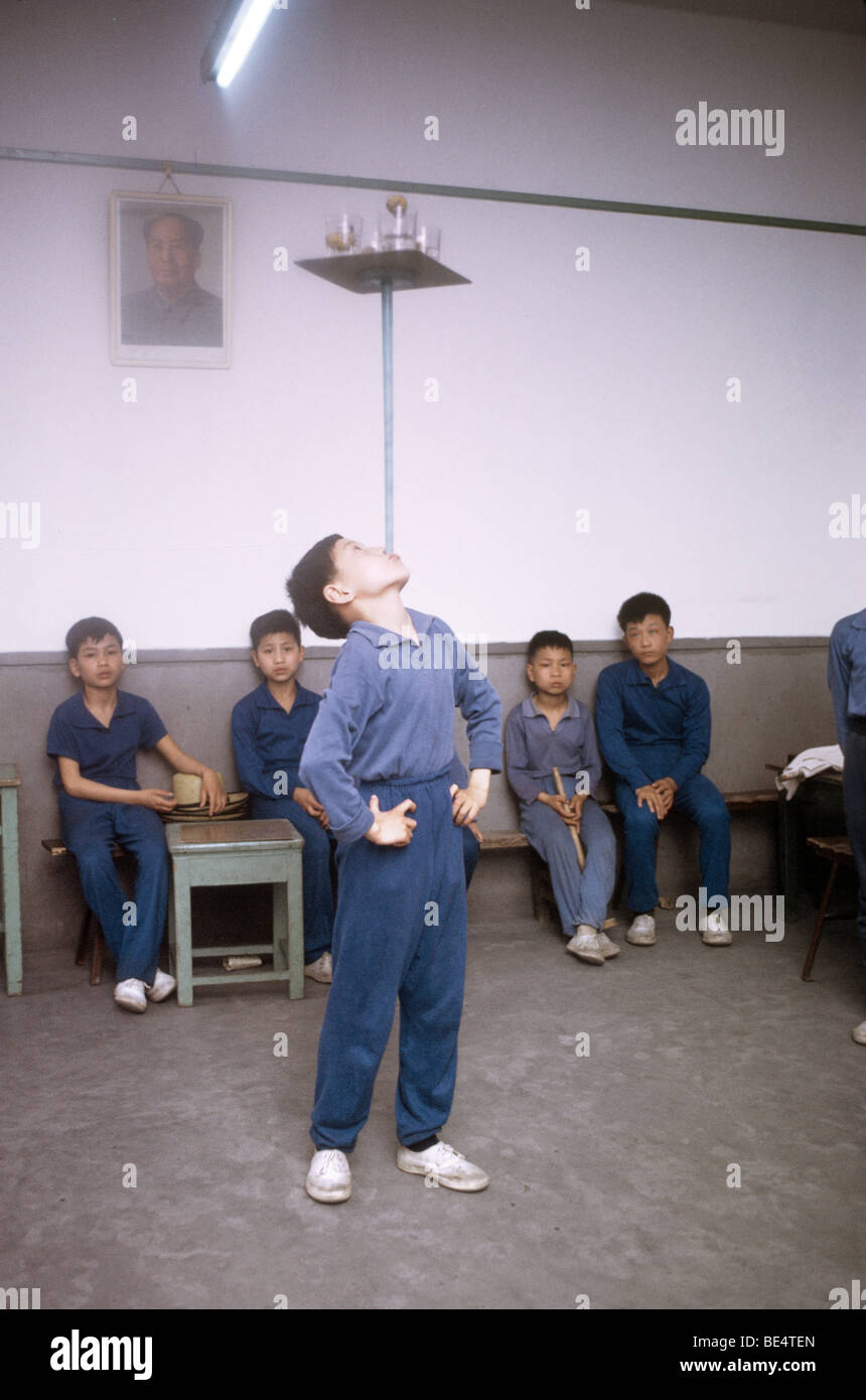 Il Palazzo dei bambini istituito durante la rivoluzione culturale dove i bambini hanno imparato diverse arti teatrali Foto Stock