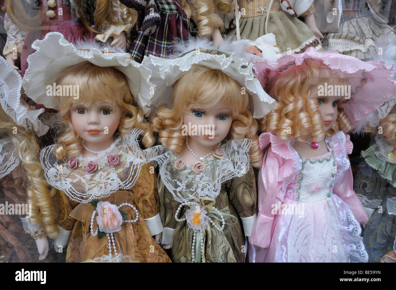 Dolls prague czech republic europe immagini e fotografie stock ad alta  risoluzione - Alamy