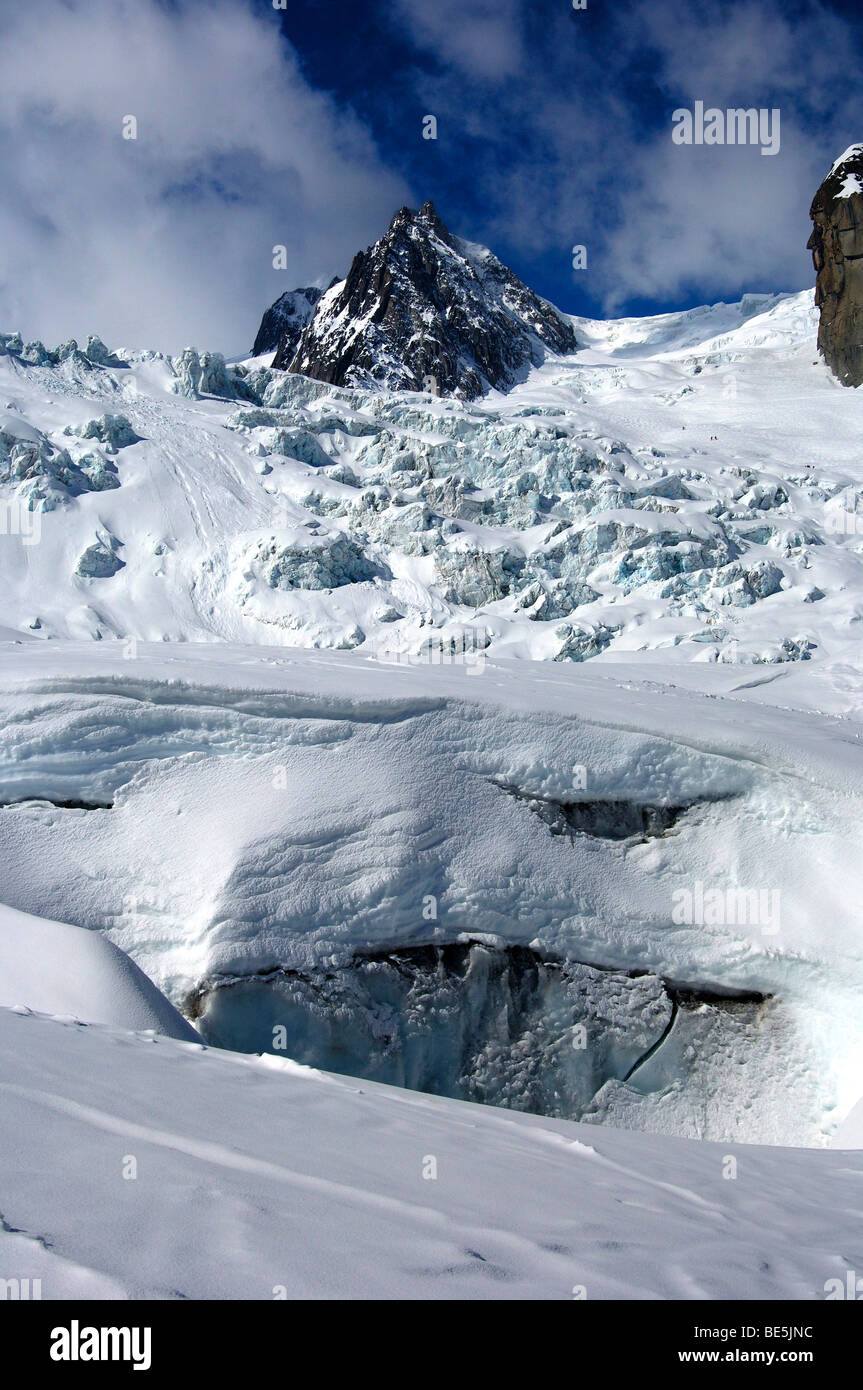 Crepaccio del ghiacciaio Glacier du Geant in Vallee Blanche, Chamonix, Alta Savoia, Francia Foto Stock