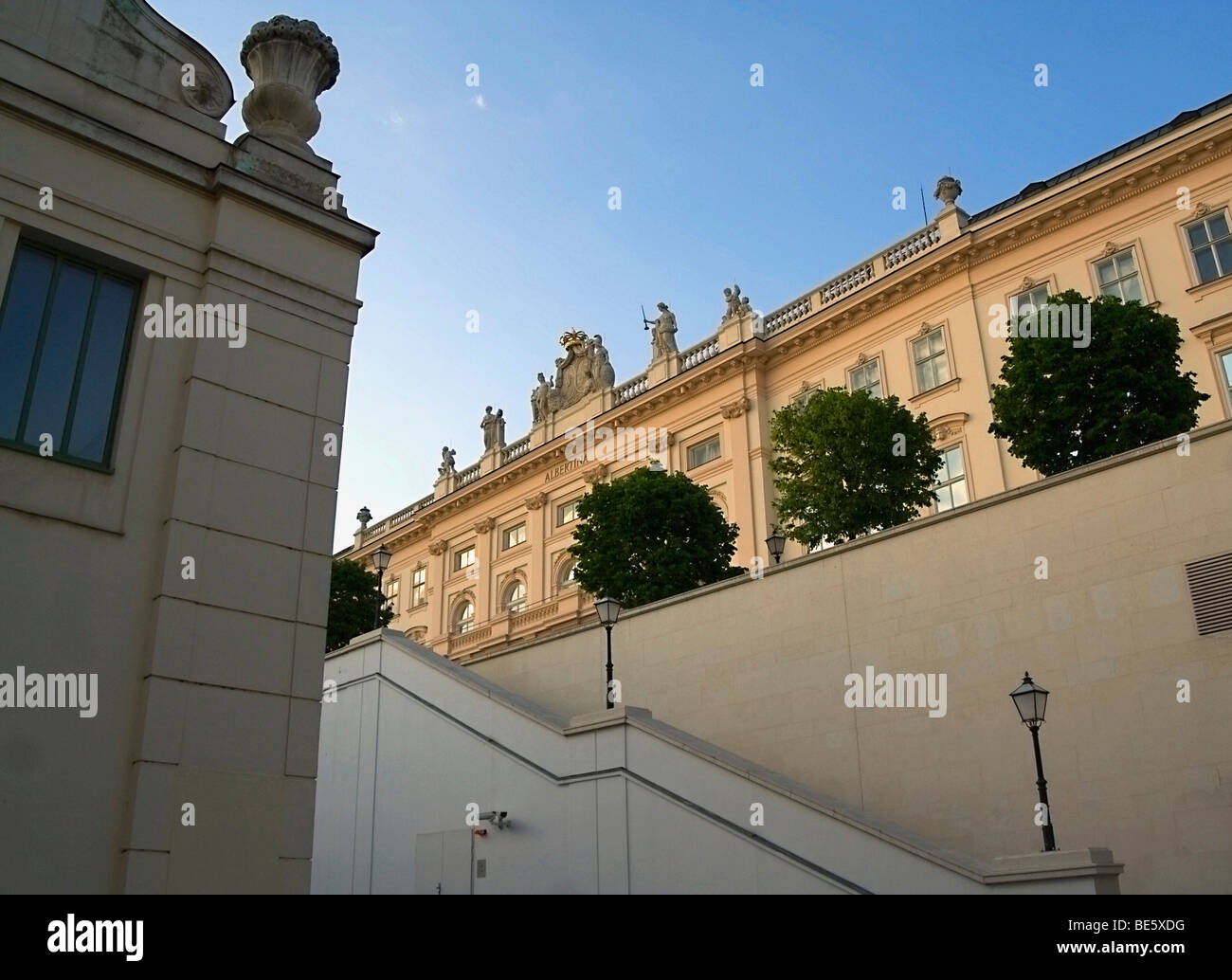 Il Museo Albertina, l'Albertina ospita uno dei più importanti della grafica e disegno delle collezioni di tutto il mondo, Vienna, Austria, Foto Stock