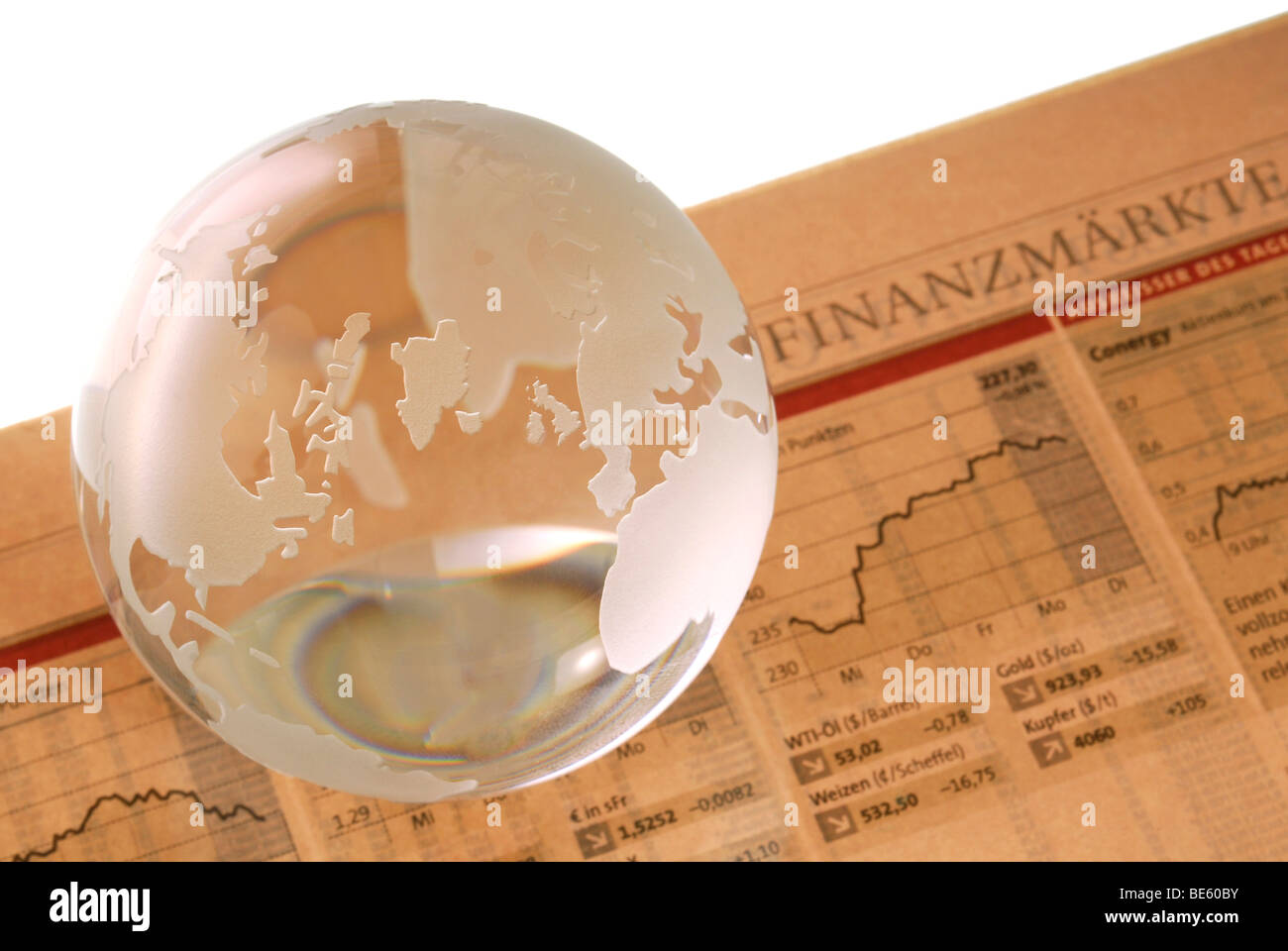 Globo sul quotidiano finanziario, mercato finanziario Foto Stock