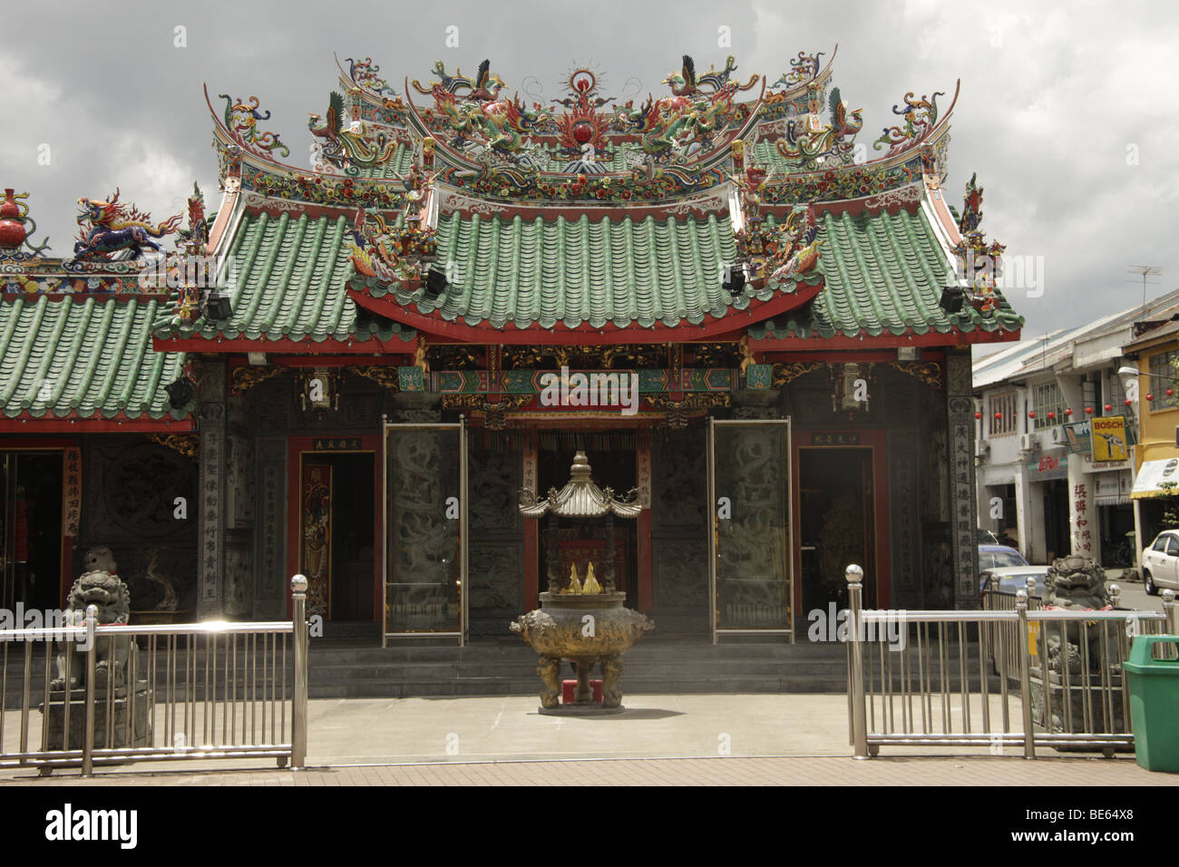 Cinese di Hong San Si Tempio a Kuching, Sarawak, Borneo, Malaysia, sud-est asiatico Foto Stock