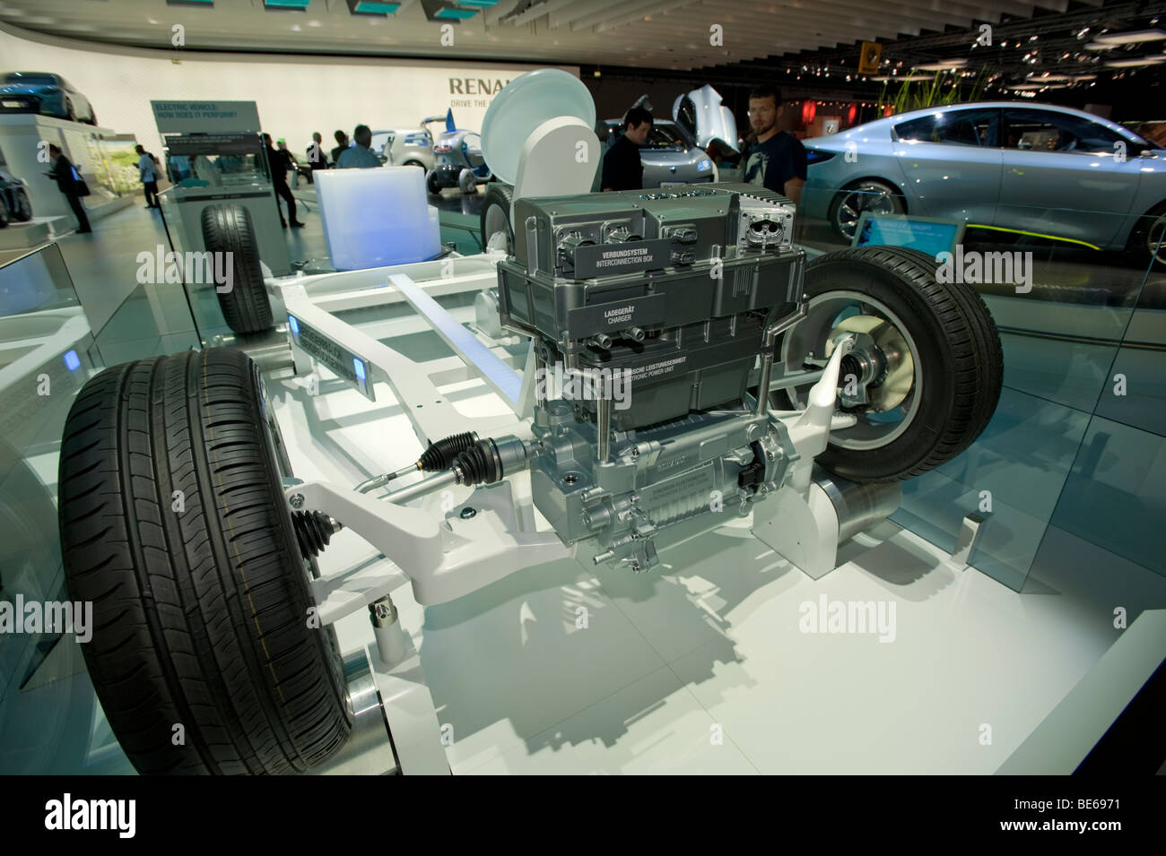 Modello dimostrativo del nuovo motore elettrico e chassis progettato da Renault al Salone di Francoforte 2009 Foto Stock