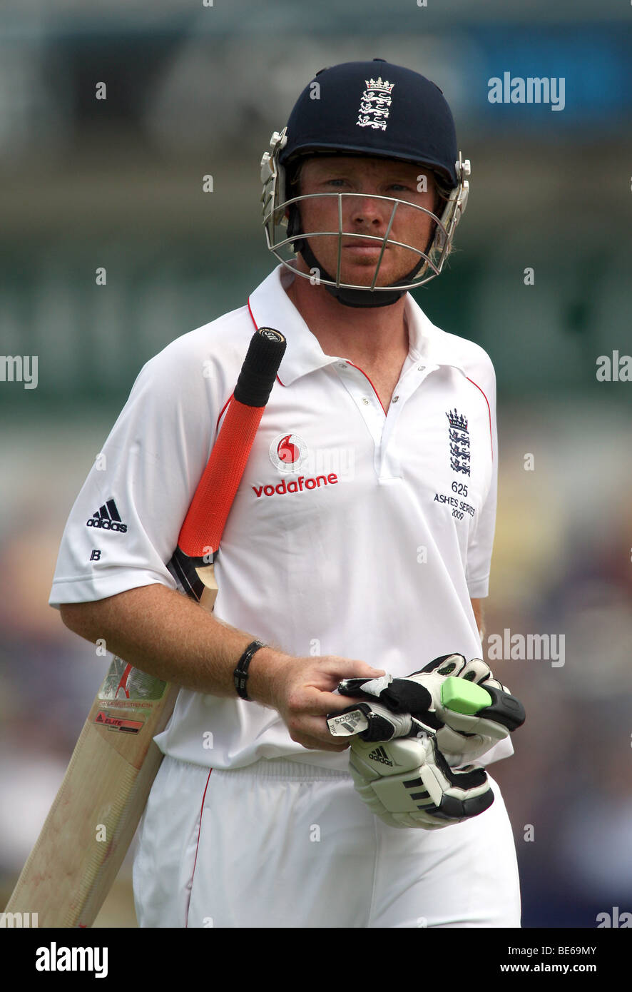 IAN BELL INGHILTERRA & WARWICKSHIRE CCC HEADINGLEY LEEDS INGHILTERRA 07 Agosto 2009 Foto Stock