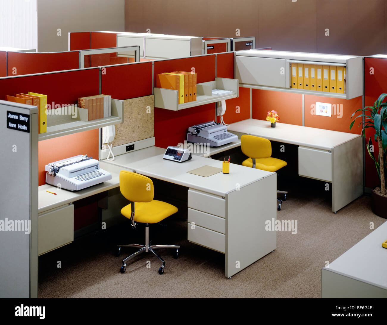 Anni ottanta open space office Foto Stock