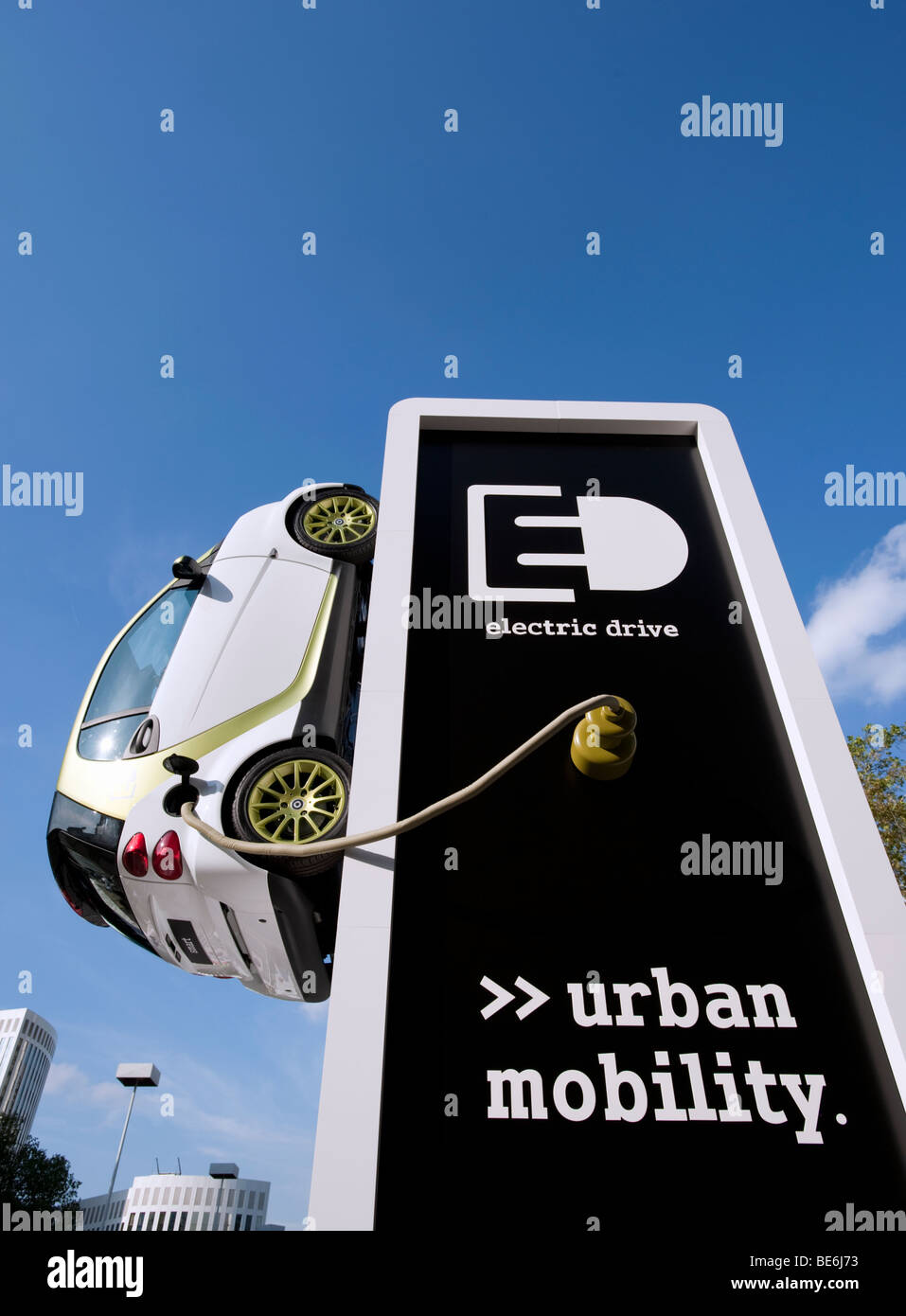 Visualizzazione della Smart elettrica auto presso il Salone di Francoforte 2009 Foto Stock