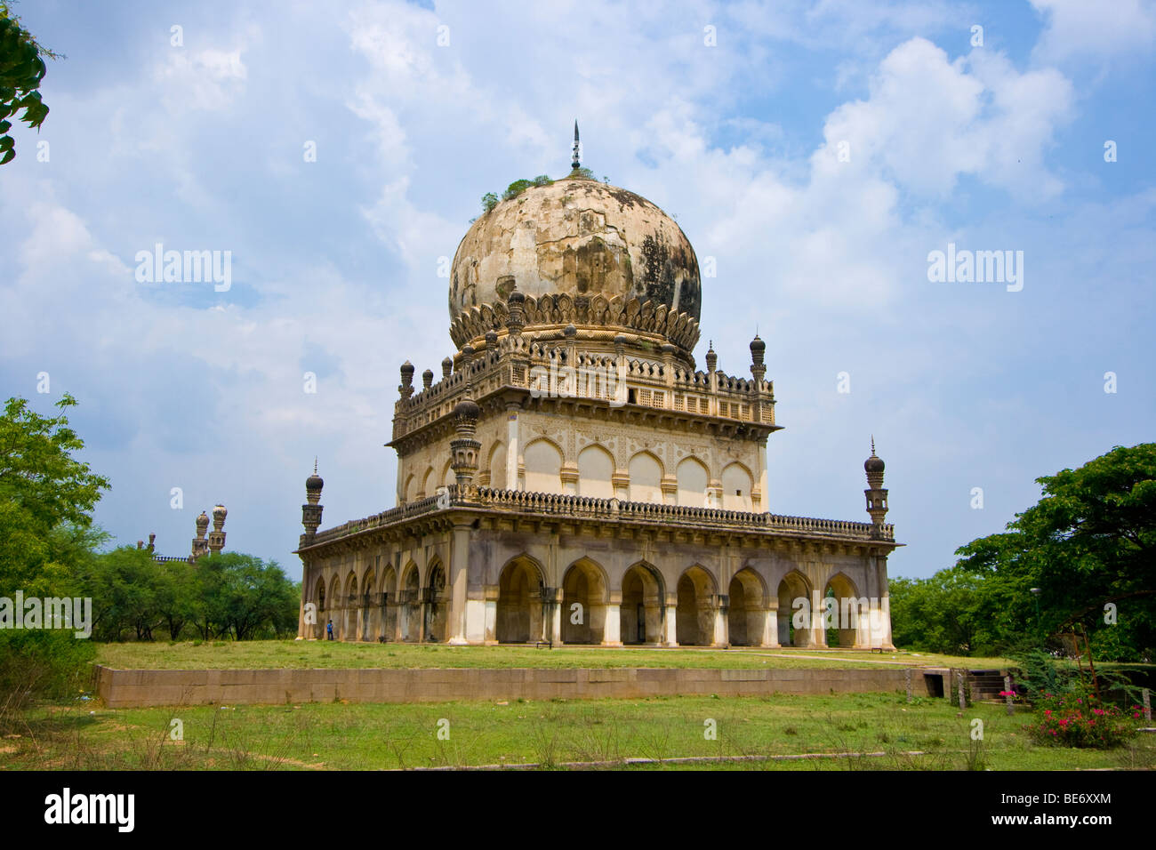 Sultan Abdullah Qutb Shah Qutb Shahi tomba in Golconda in Hyderabad India Foto Stock