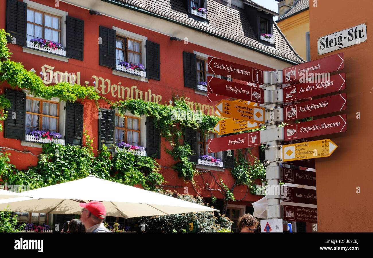 Dal centro città di Meersburg, Lago di Costanza, Baden-Wuerttemberg, Germania, Europa Foto Stock