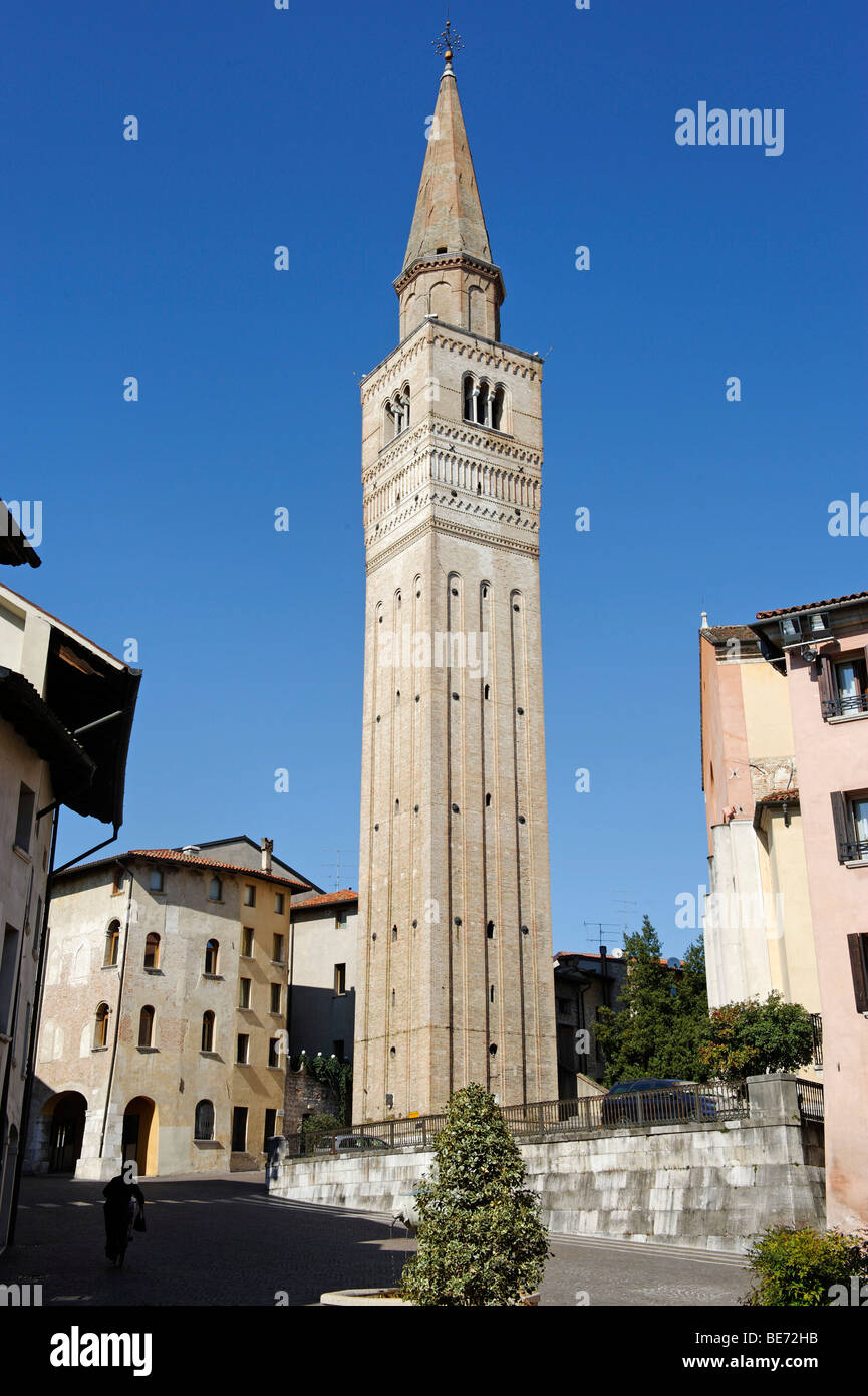Il Campanile di San Marco, Pordenone, Friuli Venezia Giulia, Italia, Europa Foto Stock