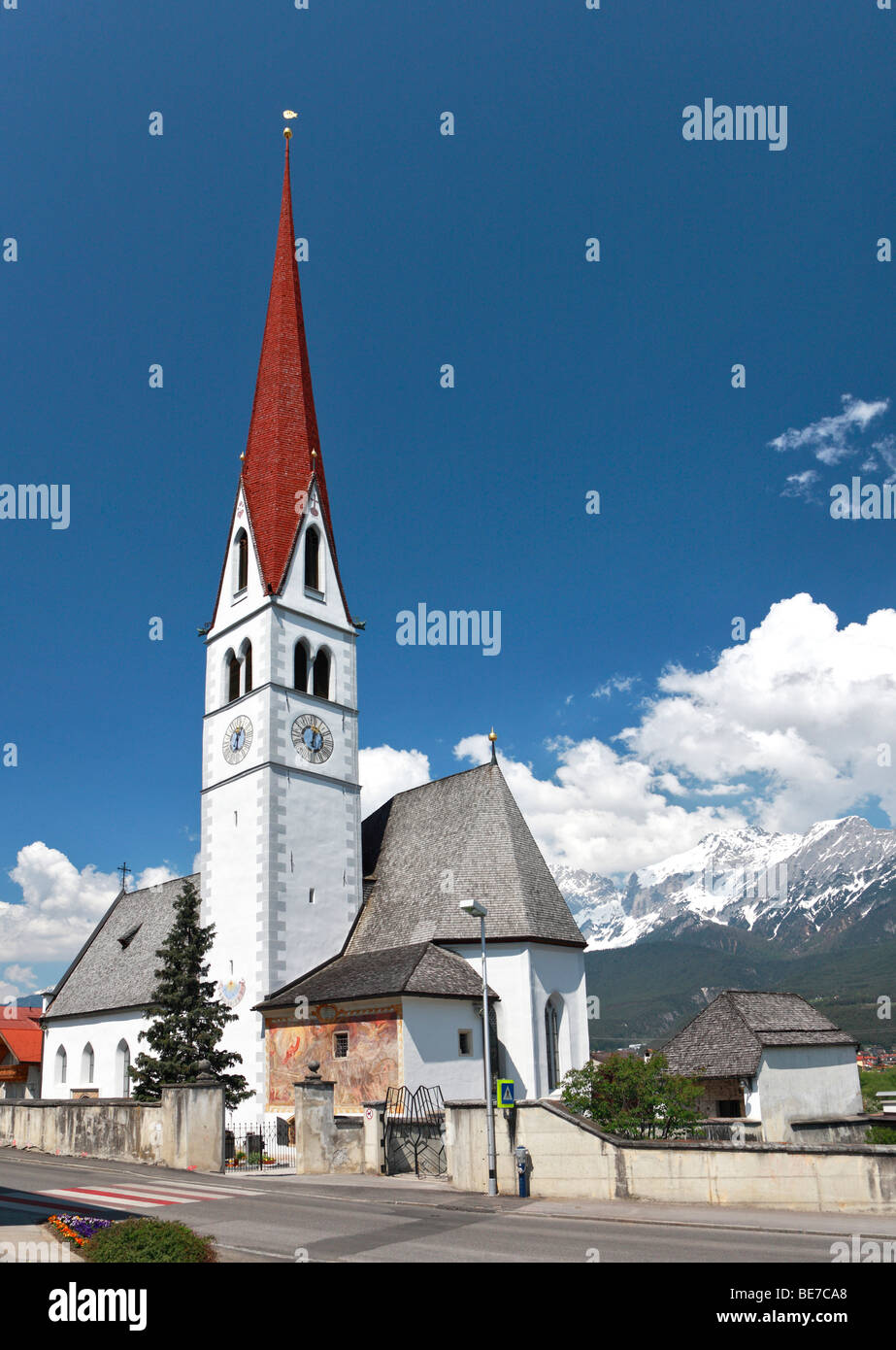 Chiesa parrocchiale di Pfaffenhofen, valle Inntal, Tirolo, Austria, Europa Foto Stock